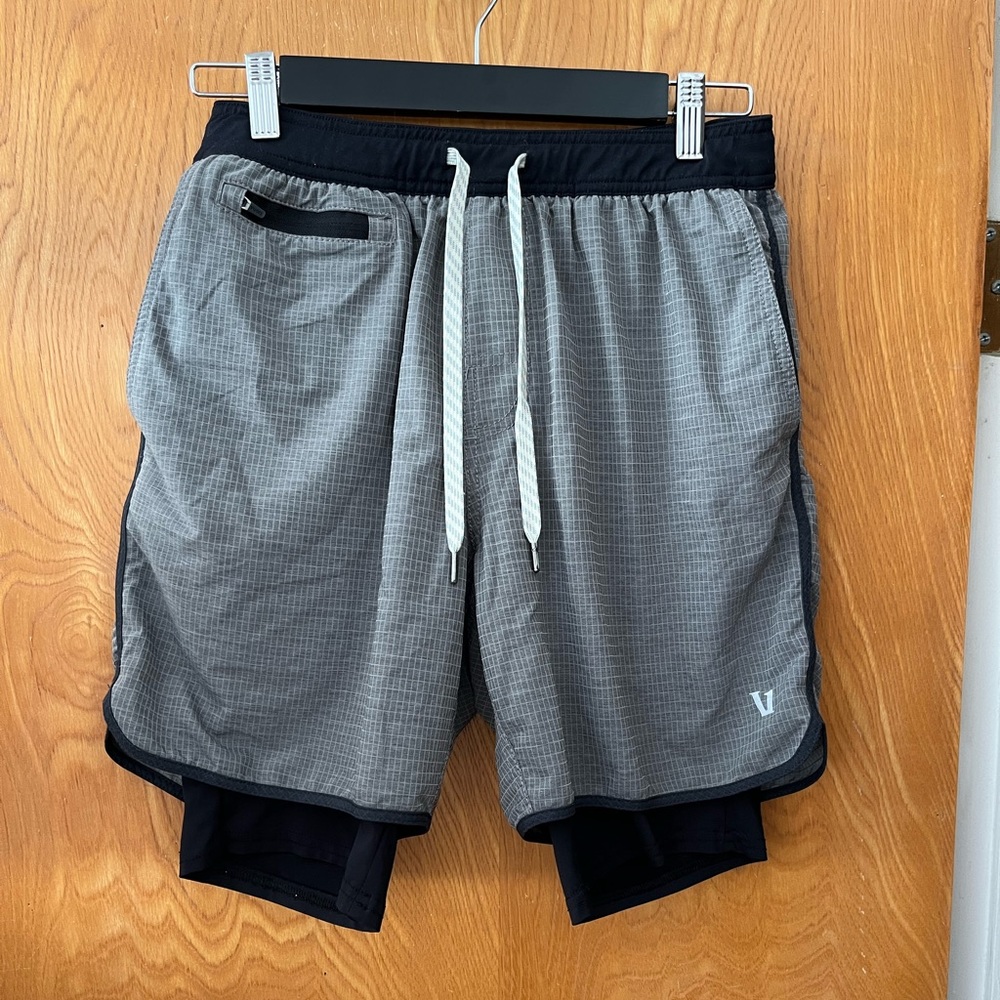 Vuori Banks lined athletic men’s shorts M